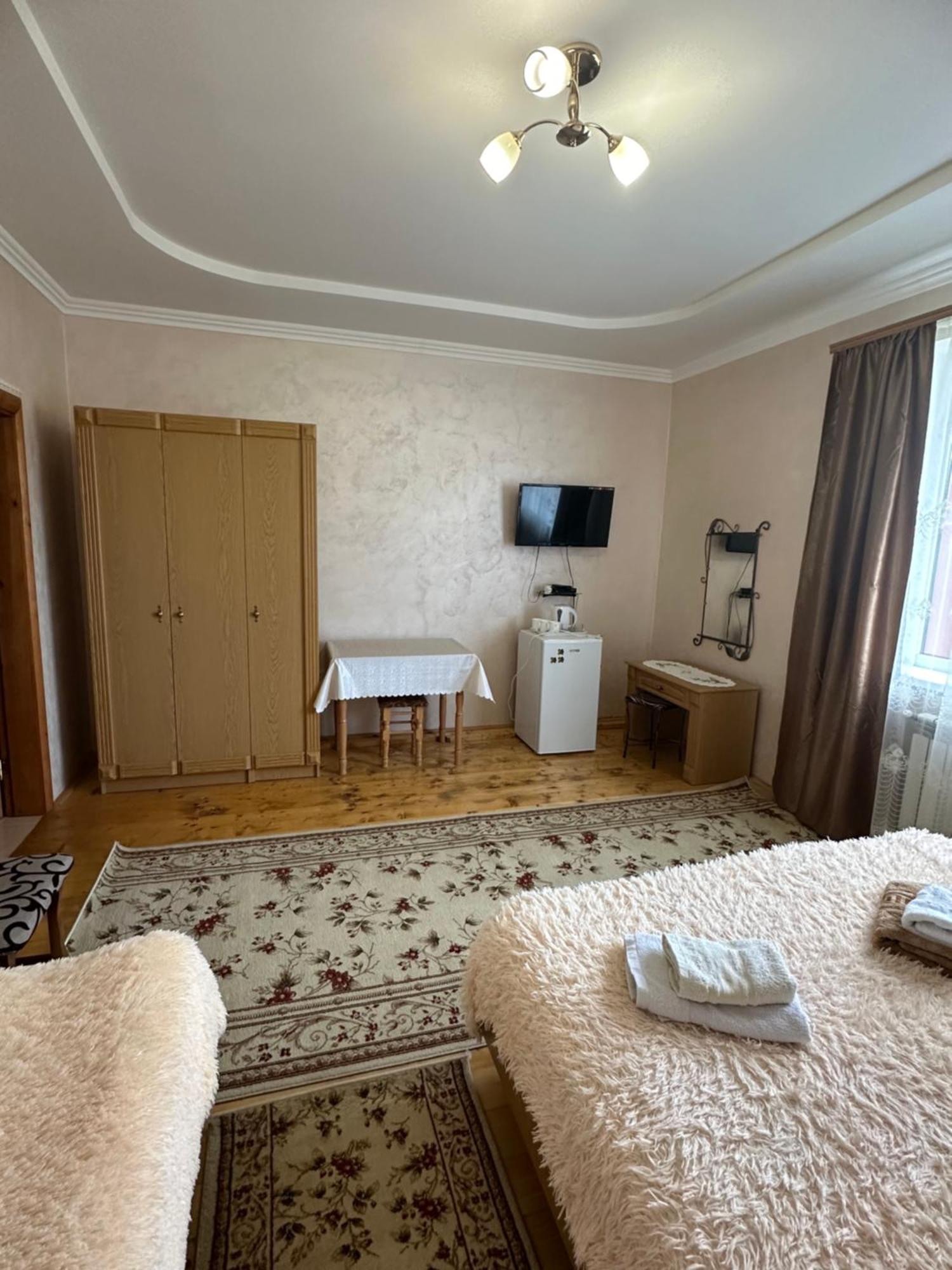 Berizka Bed & Breakfast Yaremche Exterior photo