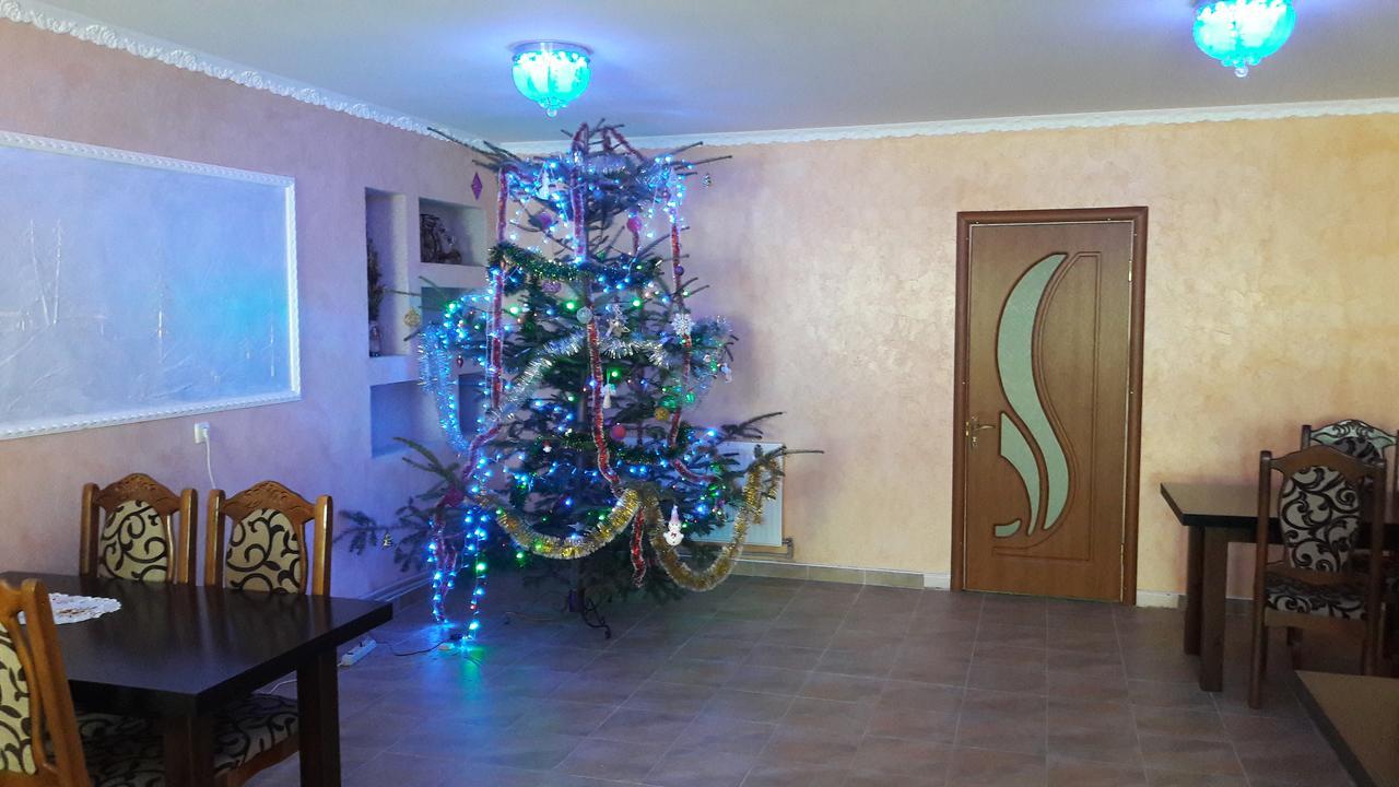 Berizka Bed & Breakfast Yaremche Exterior photo